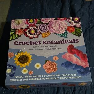 NWT Crochet Botanicals Kit with Multicolor Yarn